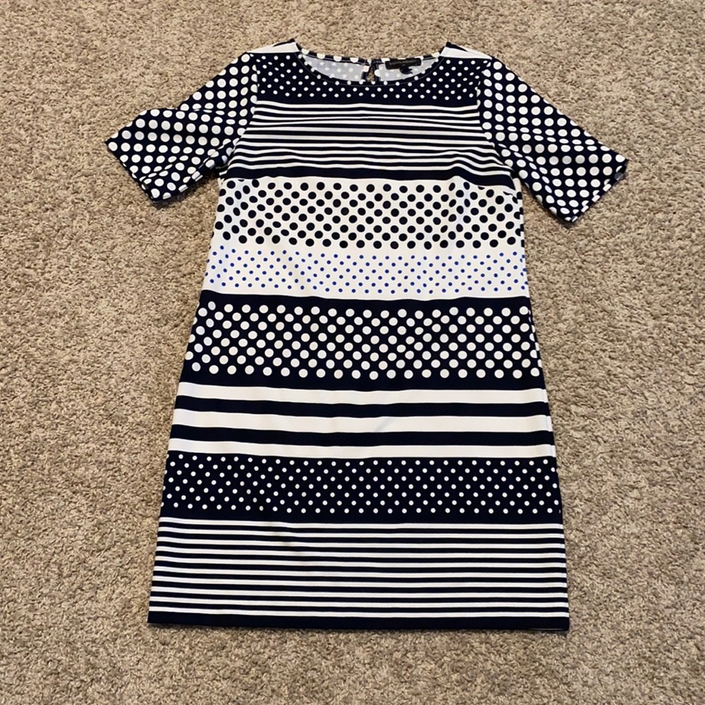 Box dress banana republic worm once